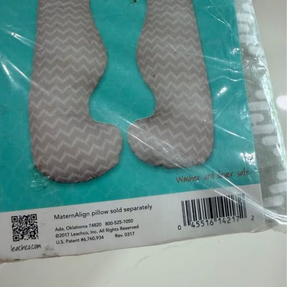 NWT Leachco MaternAlign Cover contour body pillow - Picture 2 of 4